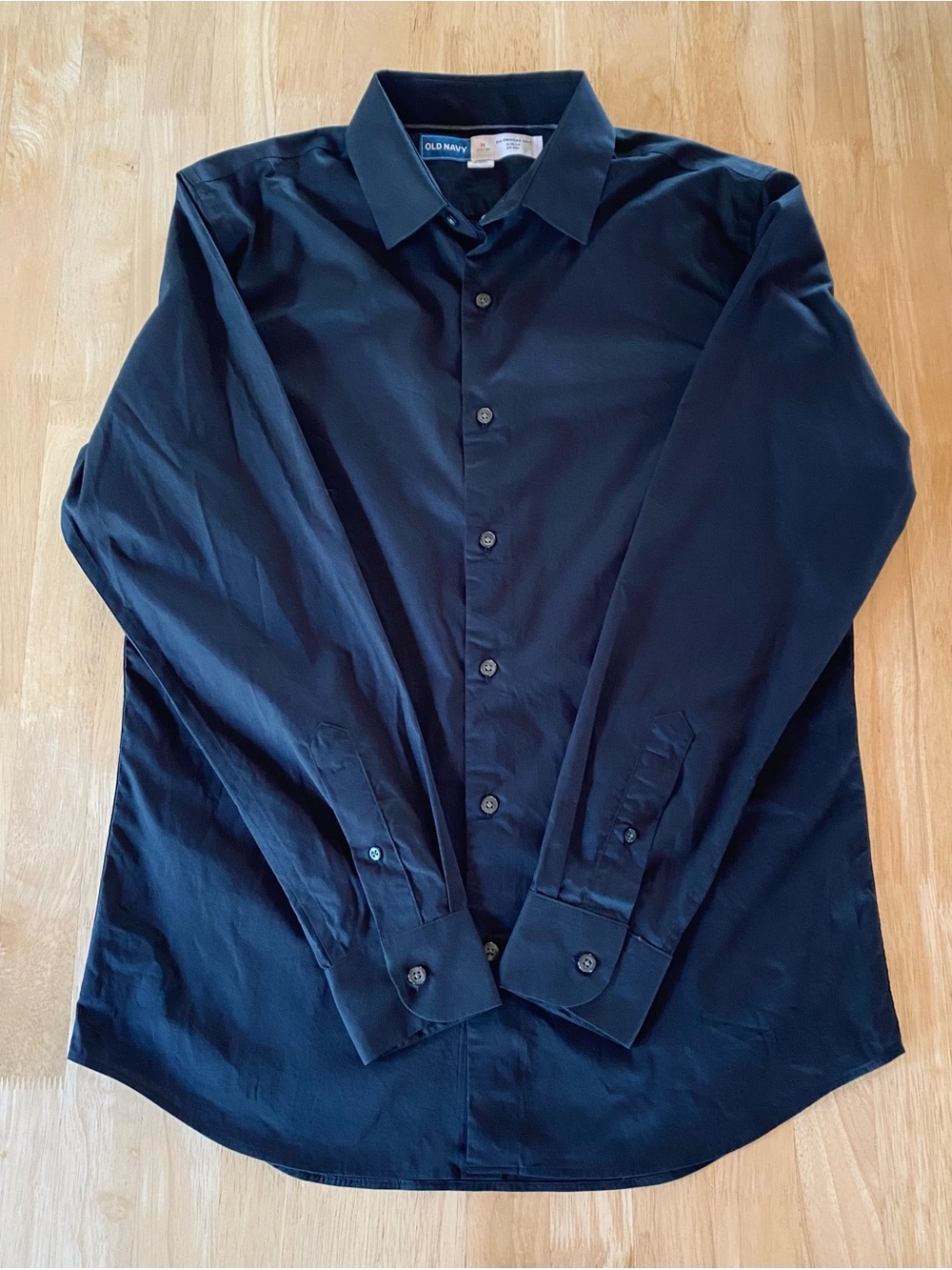 Old Navy Pro Signature Slim Fit Go Dry Button-down Shirt Black Mens Medium